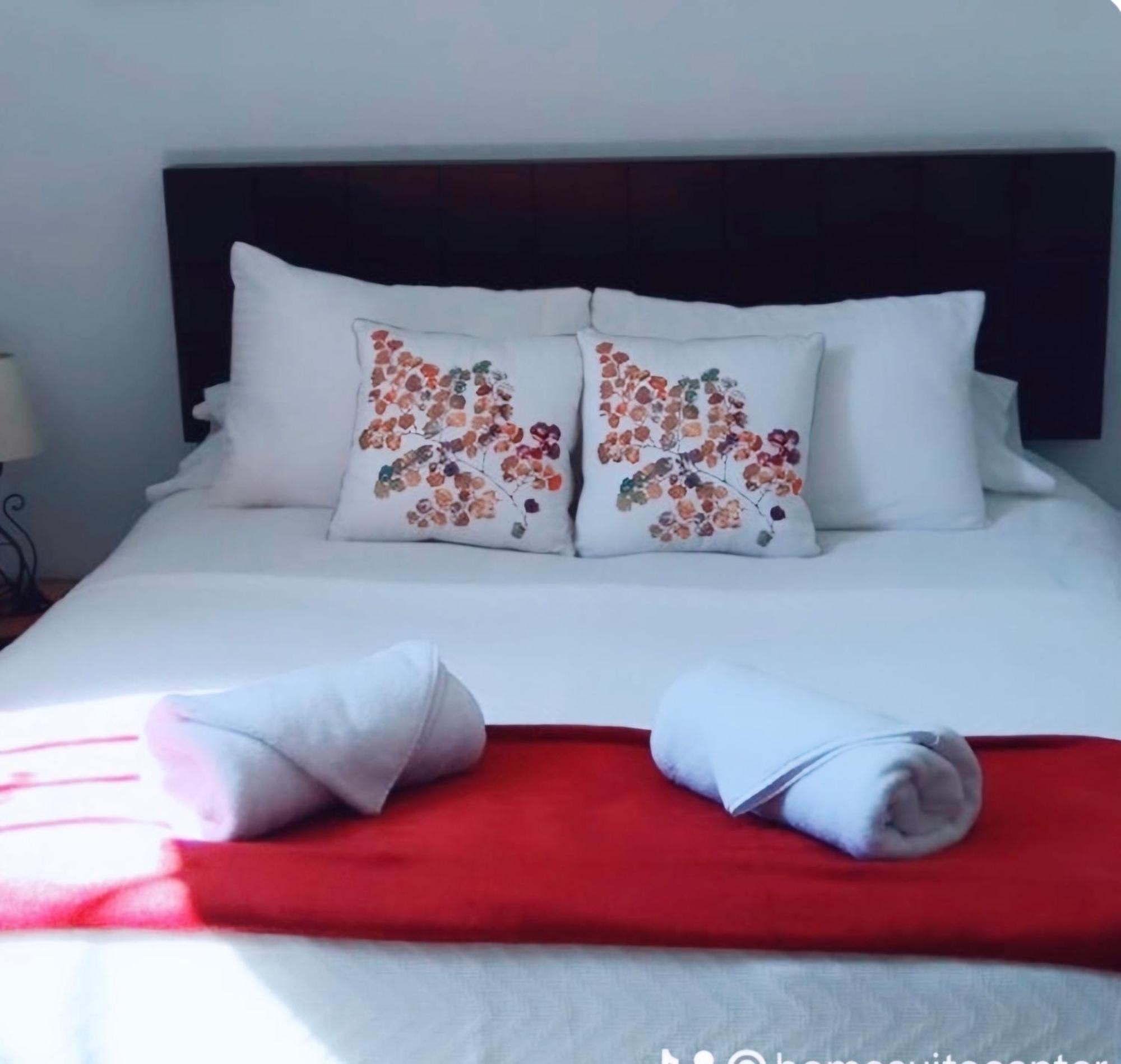 Home Suites Center Granada Bagian luar foto